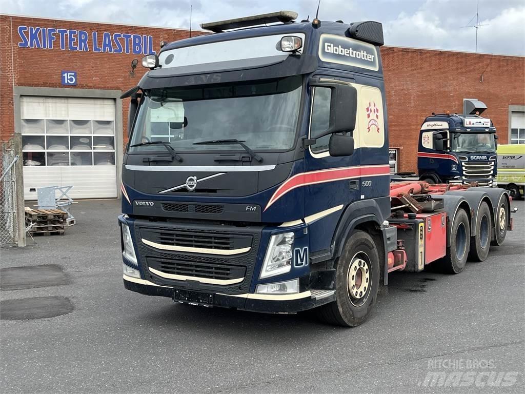 Volvo FM Вантажівки з гаковим підйомом