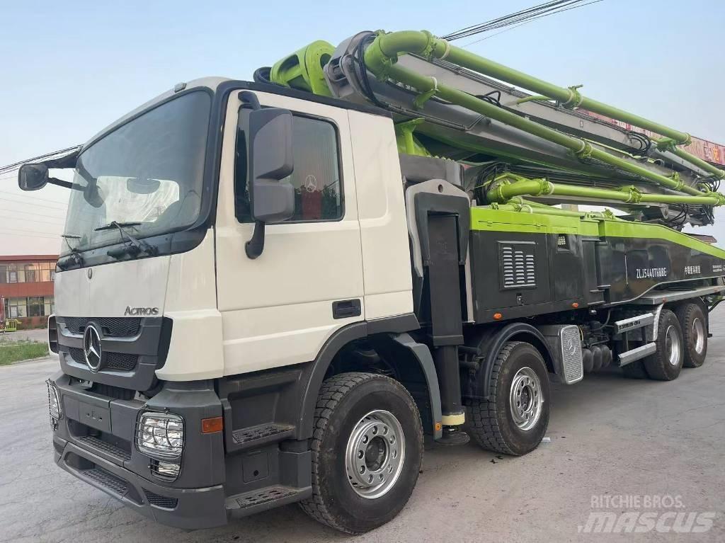 Zoomlion 56M Бетононасоси