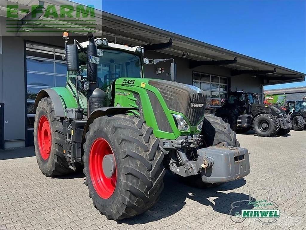 Fendt 933 vario s4 Трактори