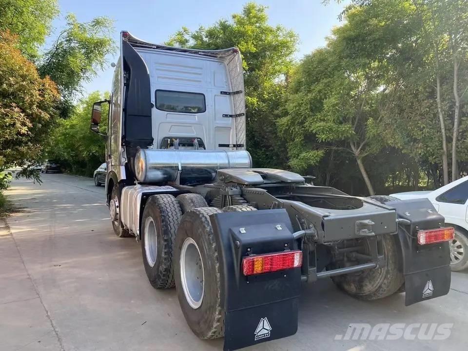 Howo A7 6X4 Тягачі