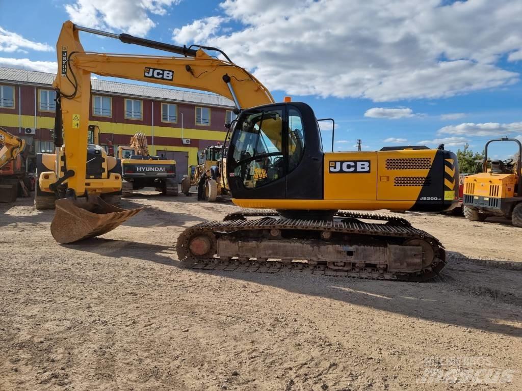 JCB JS 200 LC Гусеничні екскаватори