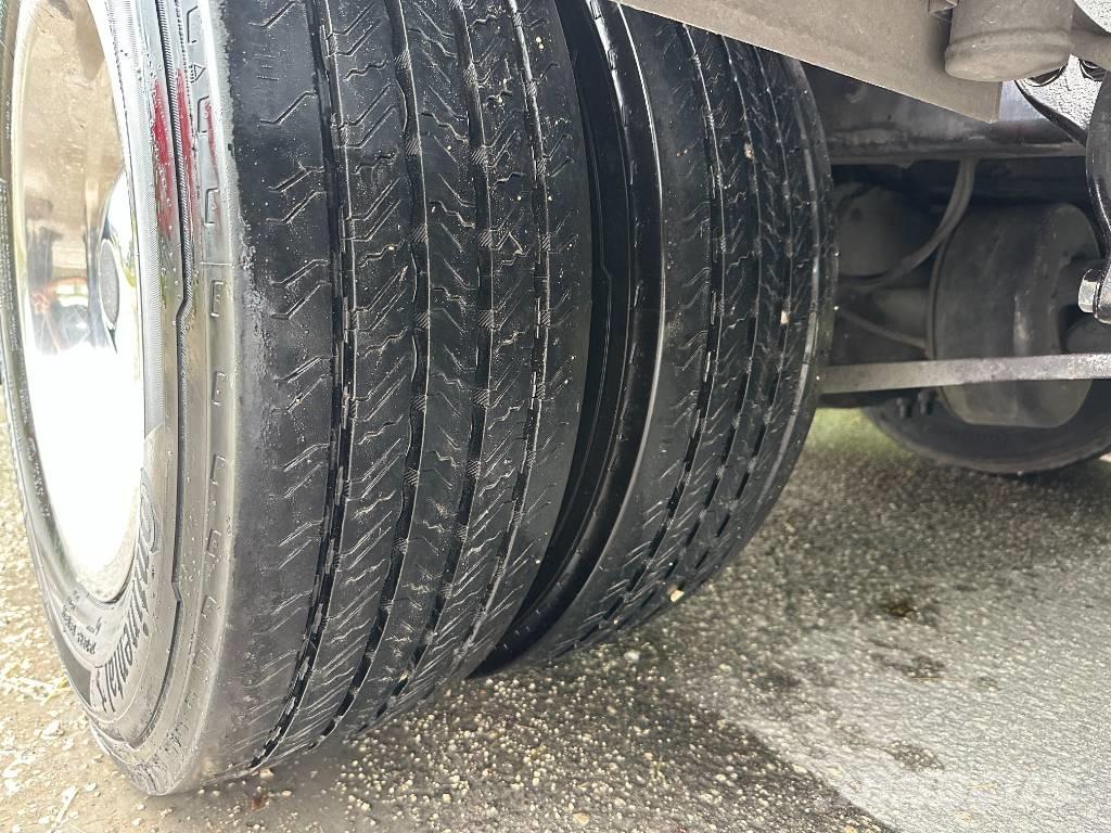 Freightliner M2 Машини швидкої допомоги