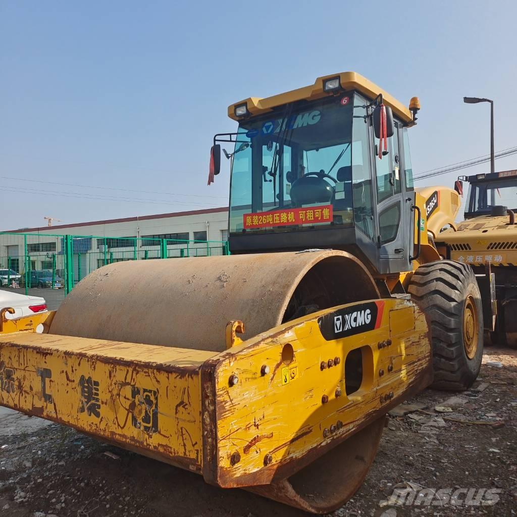 XCMG XS263J Грунтові котки