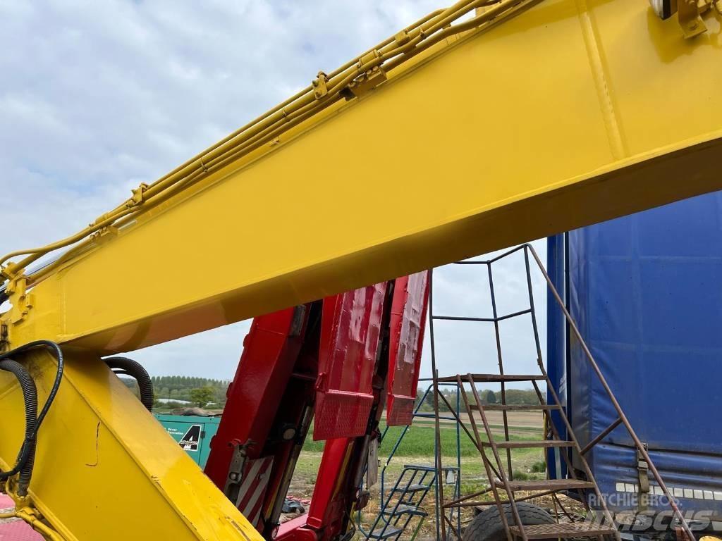 Komatsu PC 228 USLC Гусеничні екскаватори