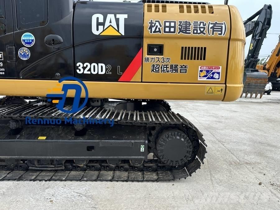 CAT 320 D2L Гусеничні екскаватори