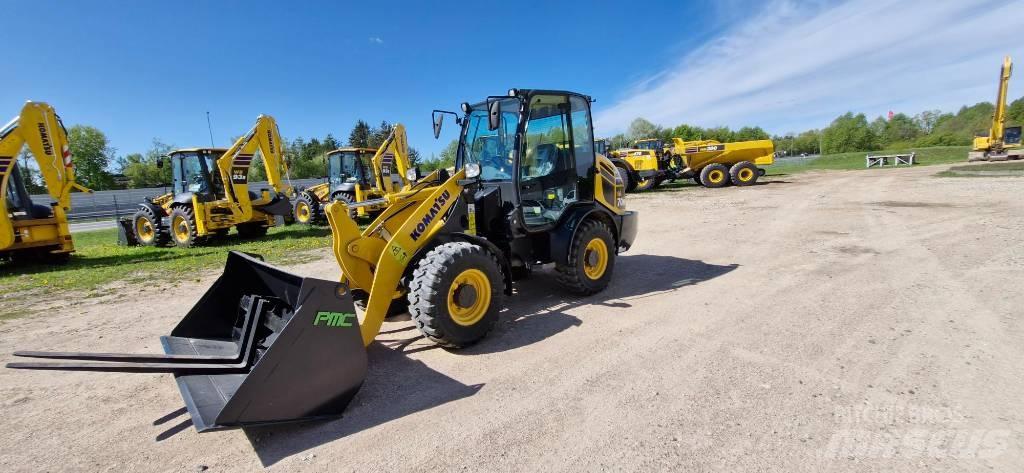Komatsu WA 70 Фронтальні навантажувачі
