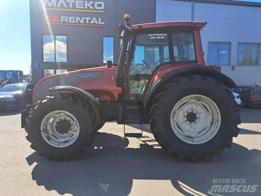 Valtra T 170 Трактори