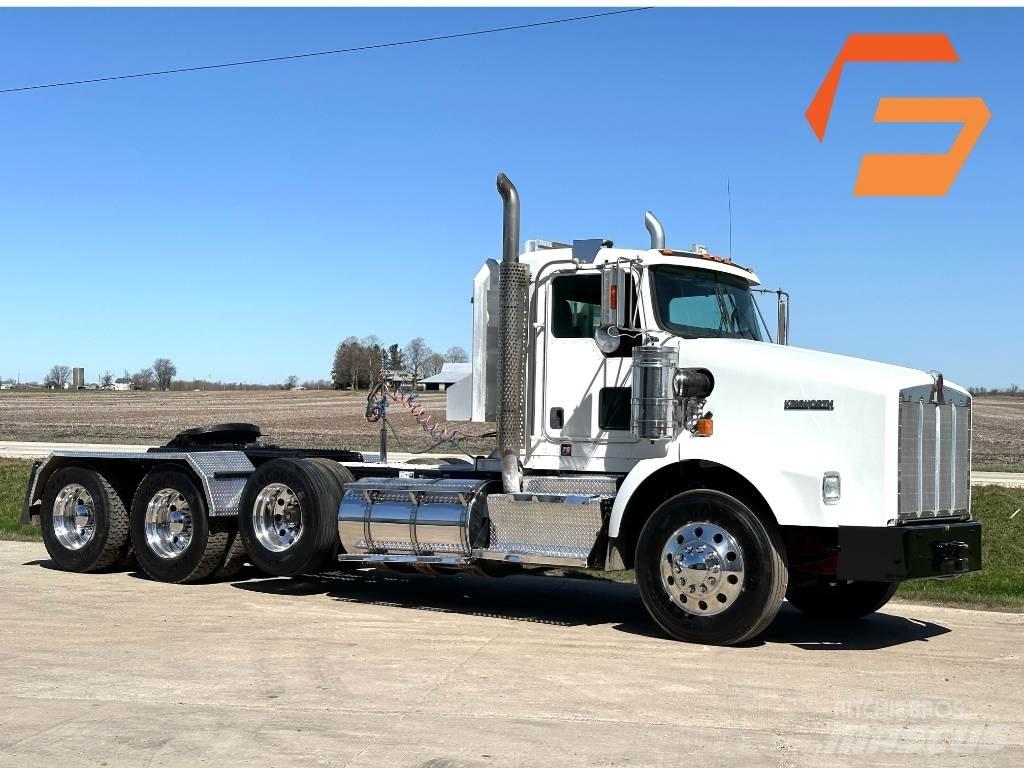 Kenworth T800 Тягачі