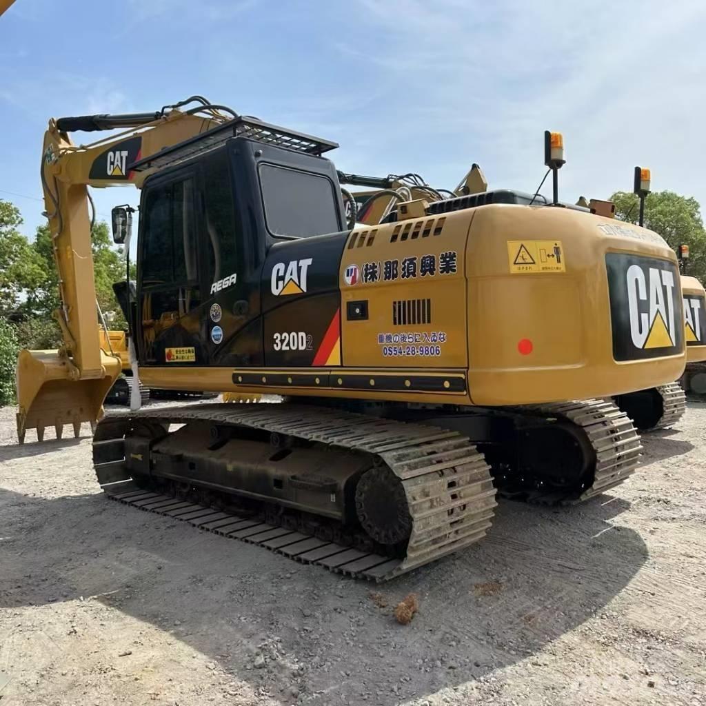 CAT 320 D Гусеничні екскаватори