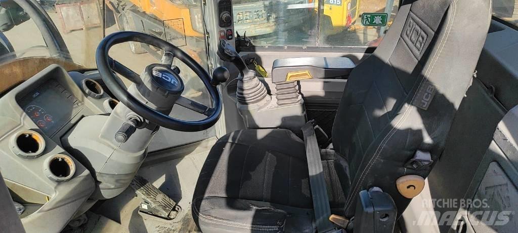 JCB 457 HT Фронтальні навантажувачі