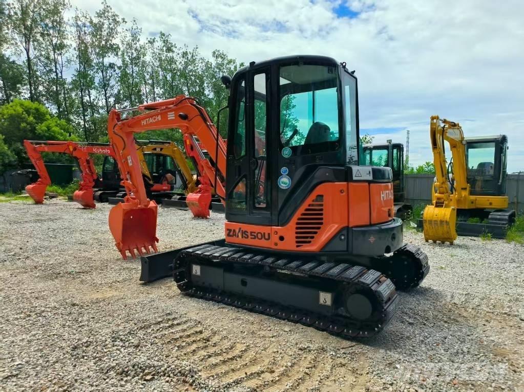 Hitachi ZX 50 U Міні-екскаватори < 7т