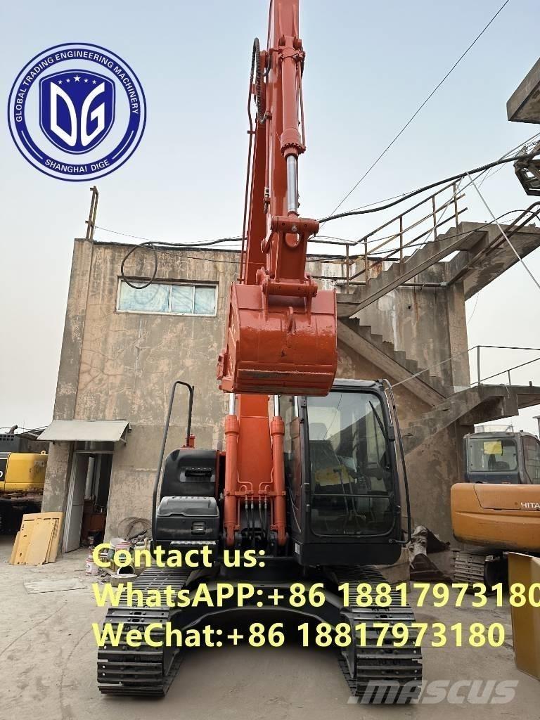 Hitachi ZX 130 Гусеничні екскаватори