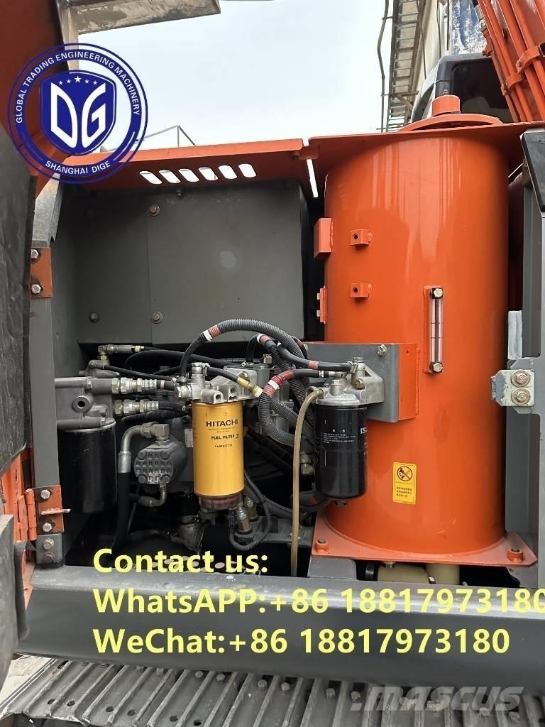 Hitachi ZX 130 Гусеничні екскаватори