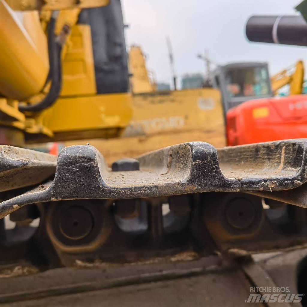 CAT 320 B Гусеничні екскаватори