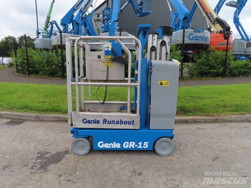 Genie GR 15 Вертикальні щоглові підйомники
