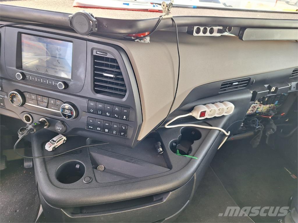 Ford F-MAX 500 Тягачі