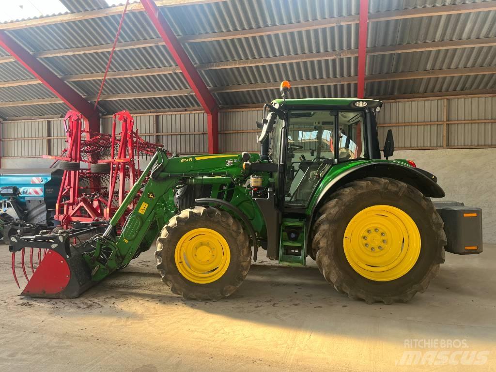 John Deere 6120 M Трактори