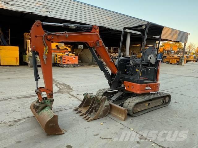 Hitachi ZX 26 Міні-екскаватори < 7т