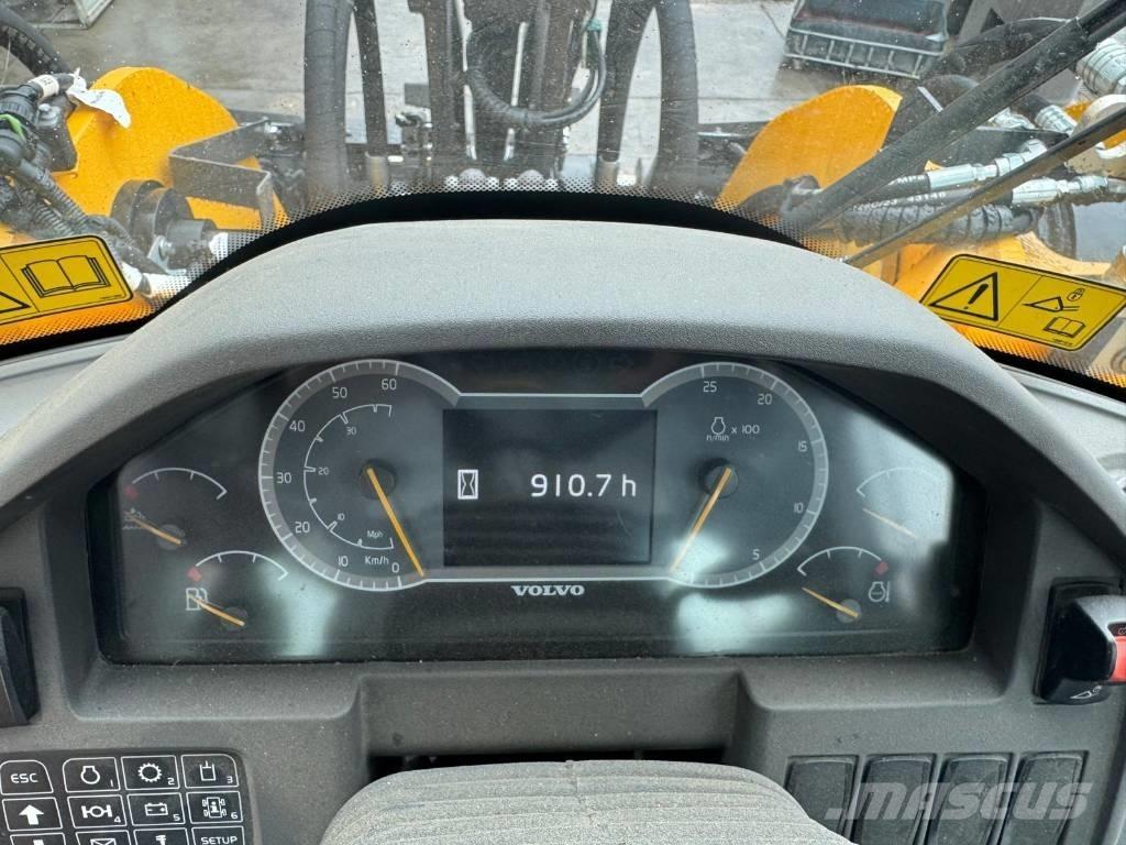 Volvo L 180 H Фронтальні навантажувачі