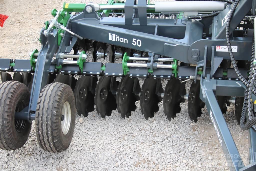 Awemak Titan BTA 60 Дискові борони
