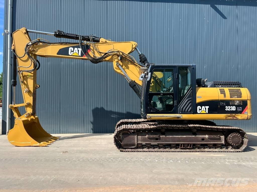CAT 323D LN VA Гусеничні екскаватори