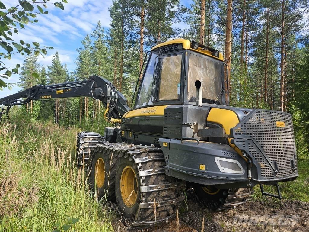 Ponsse Fox Харвестери