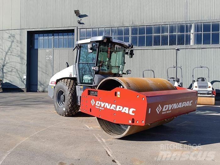 Dynapac CA6000D Причепні віброкатки