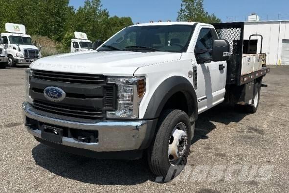 Ford F 550 XL SD Вантажівки-платформи/бокове розвантаження