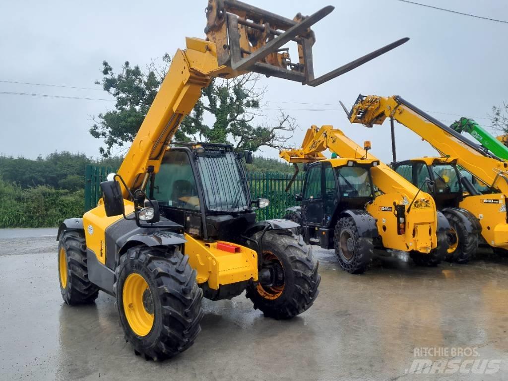 JCB 541-70 Телескопічний навантажувач