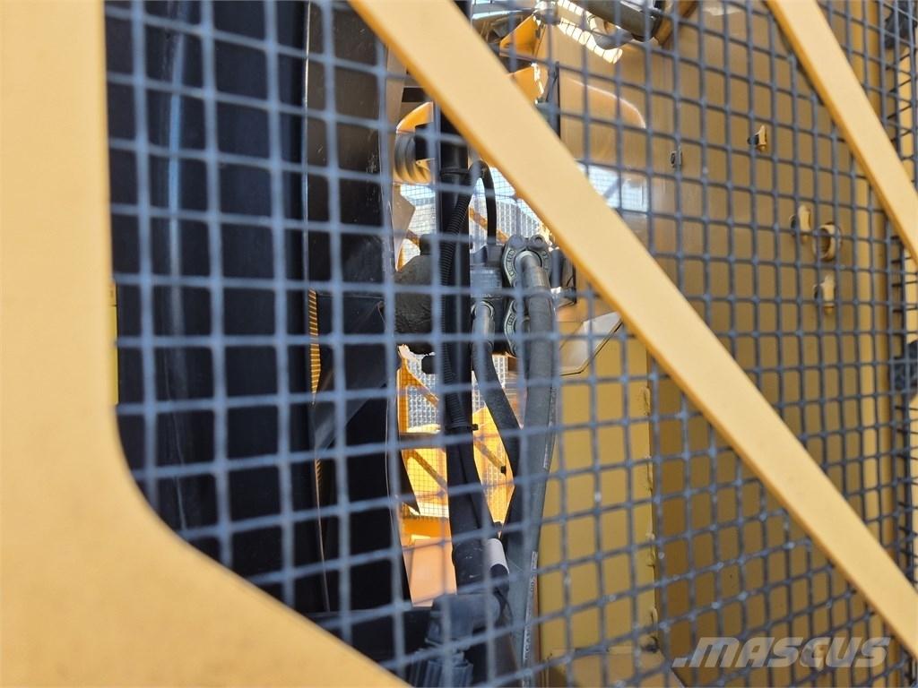 Volvo L 180 E Фронтальні навантажувачі