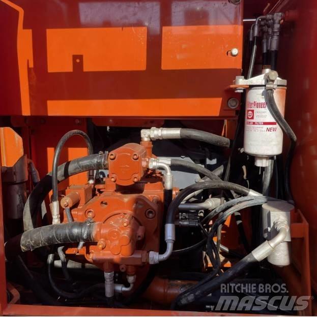 Doosan DX150W-9C Колісні екскаватори