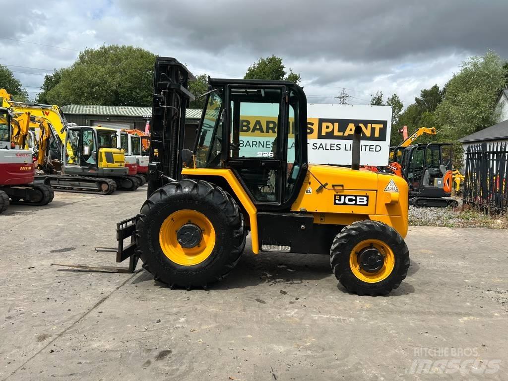 JCB 926 Навантажувачі підвищеної прохідності