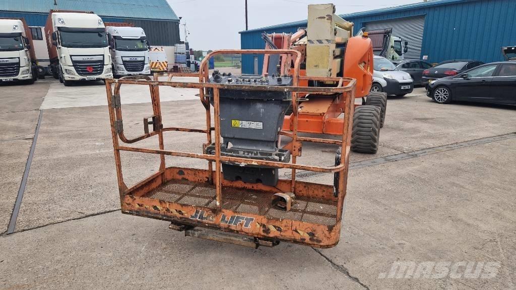 JLG 450 AJ Колінчаті підйомники