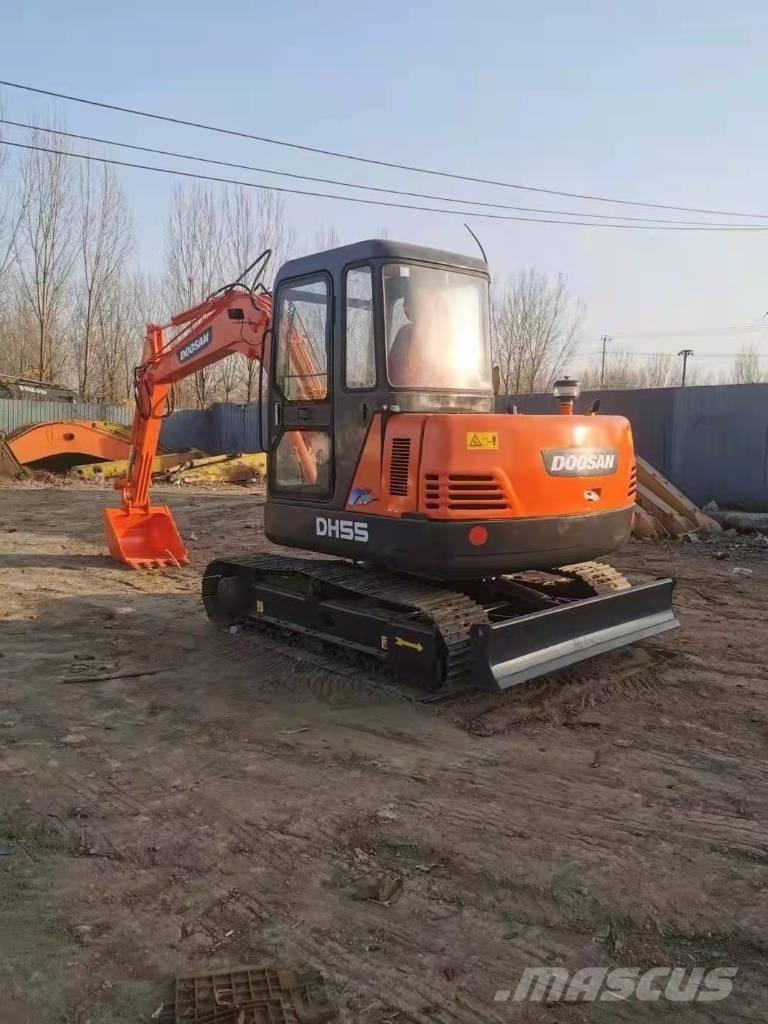 Doosan DH55 Міні-екскаватори < 7т