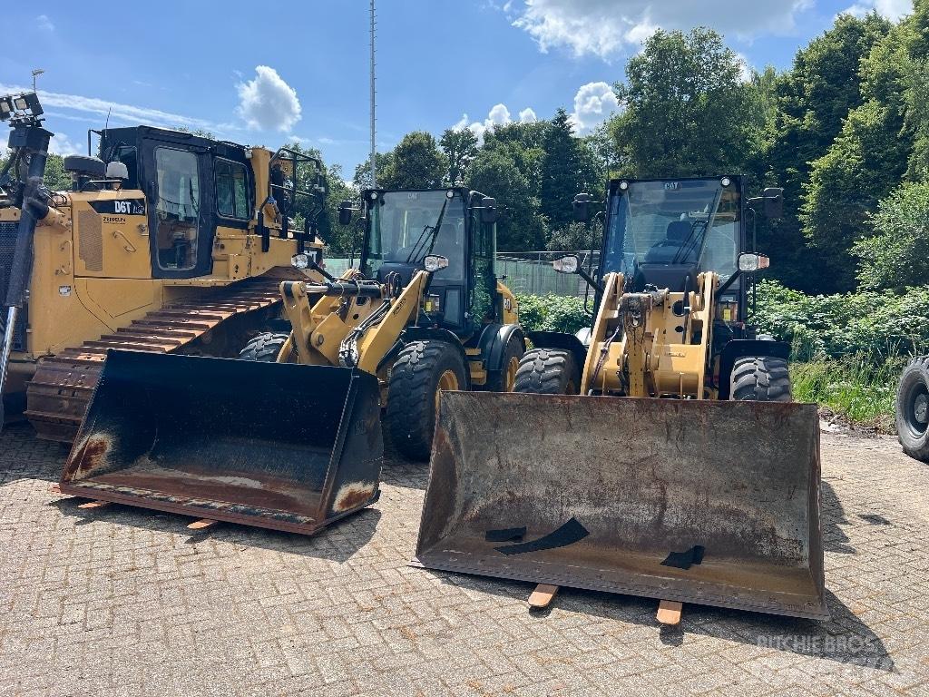 CAT 908M - 908 M Фронтальні навантажувачі