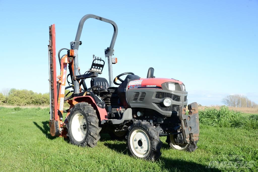Yanmar GK200R -RR Самохідні газонокосарки