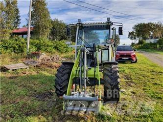 CLAAS TORION 530 Фронтальні навантажувачі та екскаватори