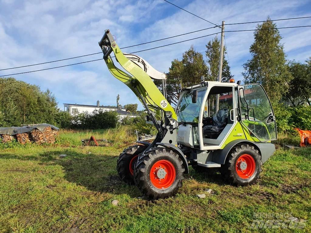 CLAAS TORION 530 Фронтальні навантажувачі та екскаватори