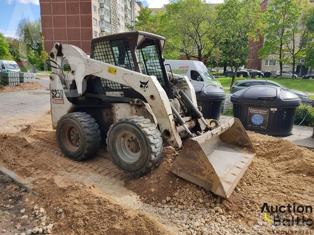 Bobcat S 250 Міні-навантажувачі