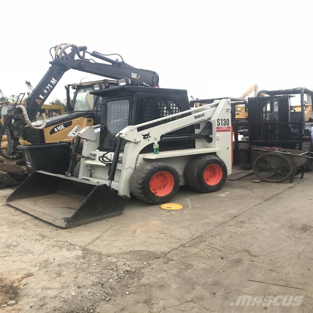 Bobcat S130 Міні-навантажувачі