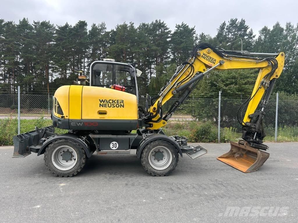 Wacker Neuson EW100 Колісні екскаватори