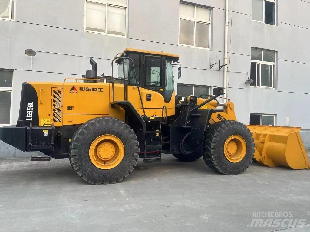 SDLG 958L Фронтальні навантажувачі