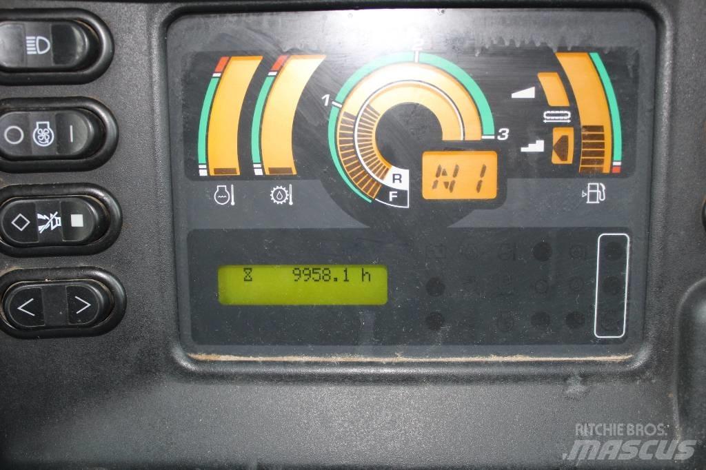 Komatsu D 51 PX-22 Гусеничні бульдозери