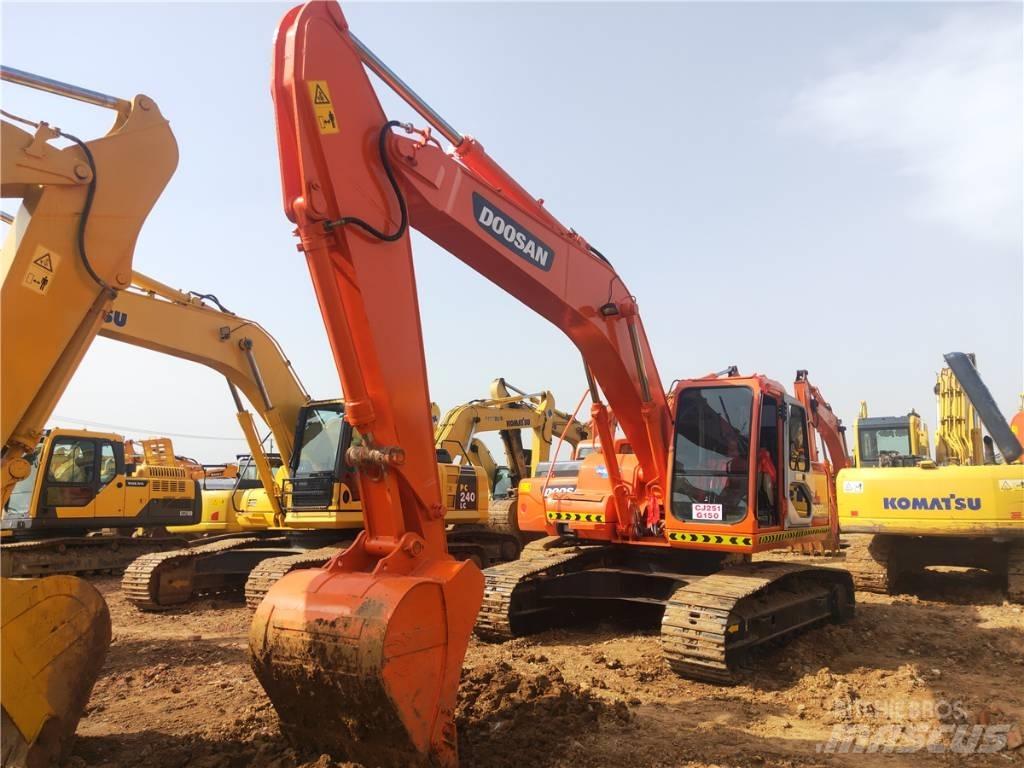 Doosan DH 220 LC-7 Гусеничні екскаватори