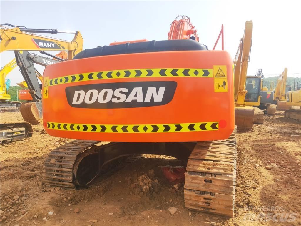 Doosan DH 220 LC-7 Гусеничні екскаватори