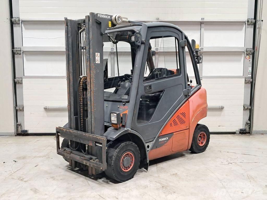Linde H25T-02 Газові навантажувачі