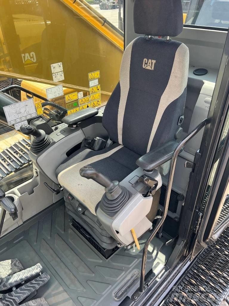 CAT MH336F Перевантажувачі металобрухту/промислові навантажувачі