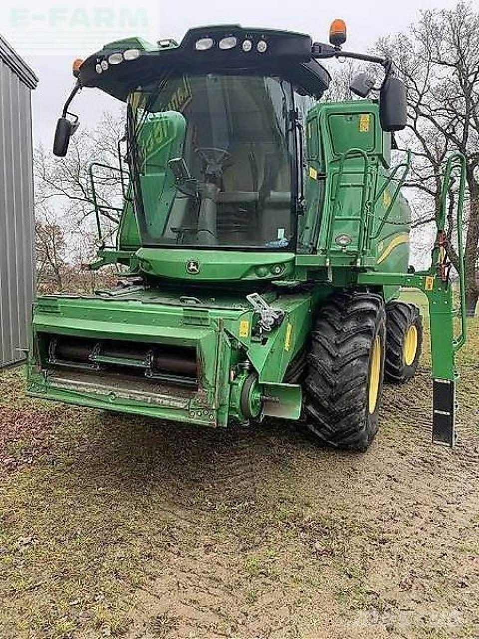John Deere w660 Зернозбиральні комбайни
