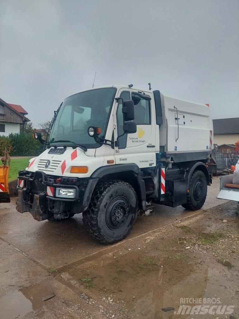 Unimog U400 Підсобні машини