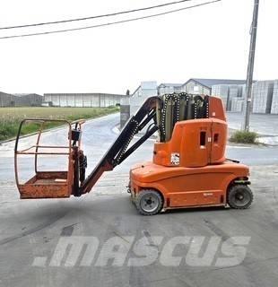 JLG T1210 Інші підйомники і платформи